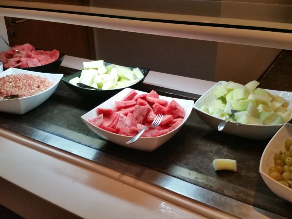 Leckeres Essen  The Orangers Beach Resort and Bungalows