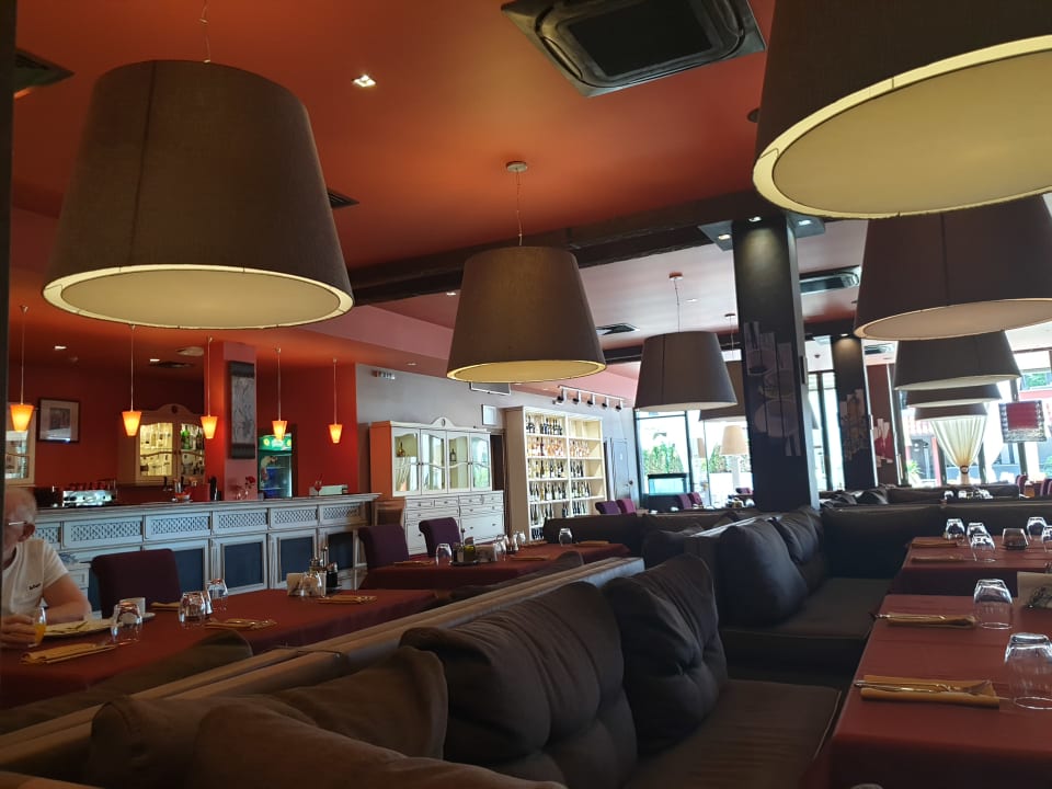 Gastro Galeon Residence Spa