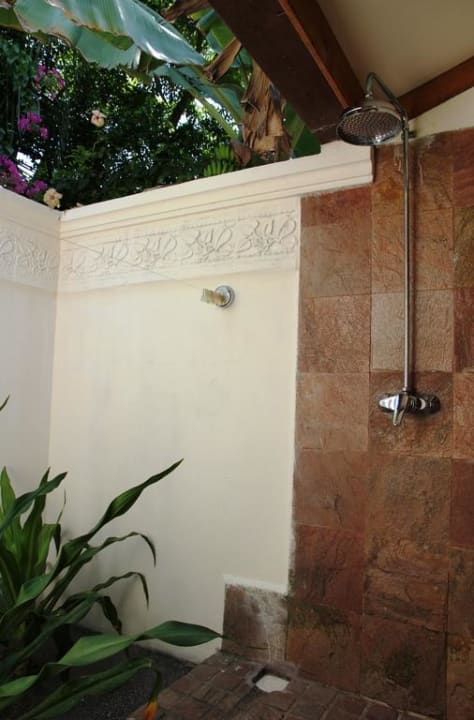 Freiluftdusche Kuramathi Maldives