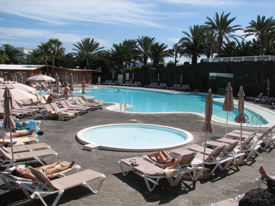 Pool am Hotel Relaxia Olivina