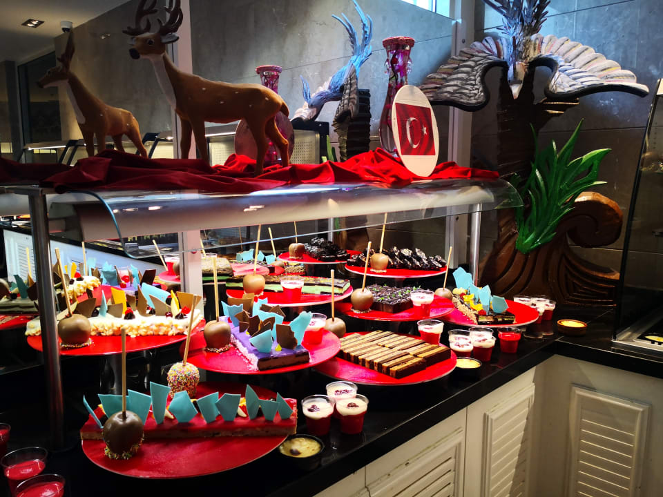 Gastro Well Palace Side