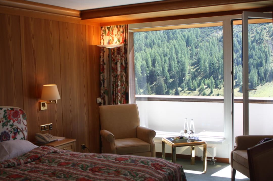 Zimmer mit Bergblick The Grand Arosa Pop-up Hotel