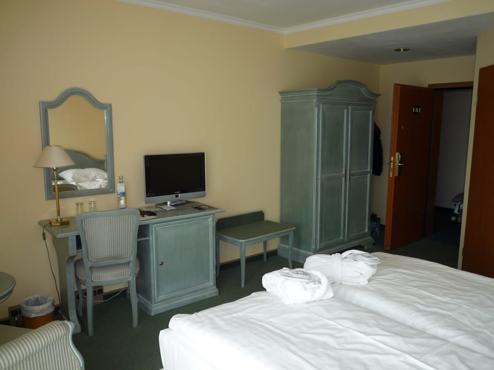 Der kleine Kleinderschrank Hotel Residenz