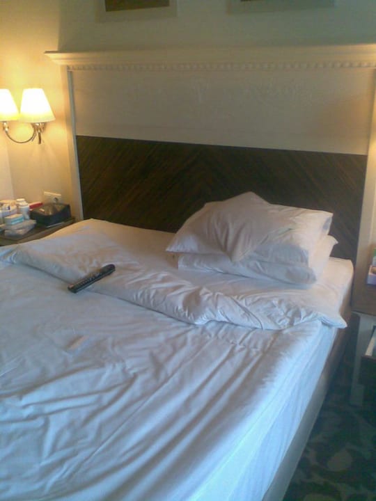 Drei-Bett-Zimmer. Aber dafür zu klein Aydinbey Kings Palace & Spa