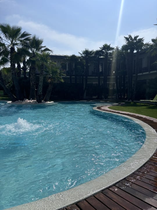 Pool Color Hotel