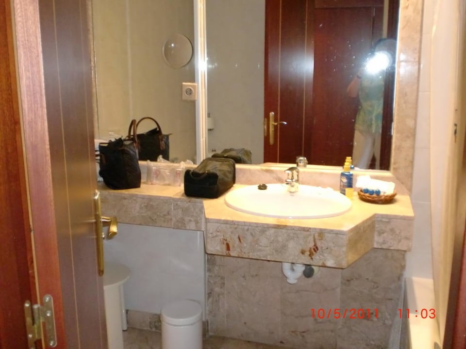 Bad Hotel Bahia del Sol