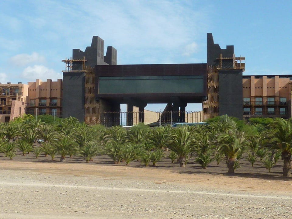 Eingangsportal Lopesan Baobab Resort