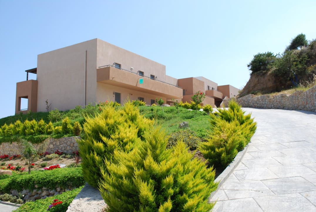 Aufgang zu den oberen Gebäuden mit den Zimmern Atlantica Mikri Poli Kos