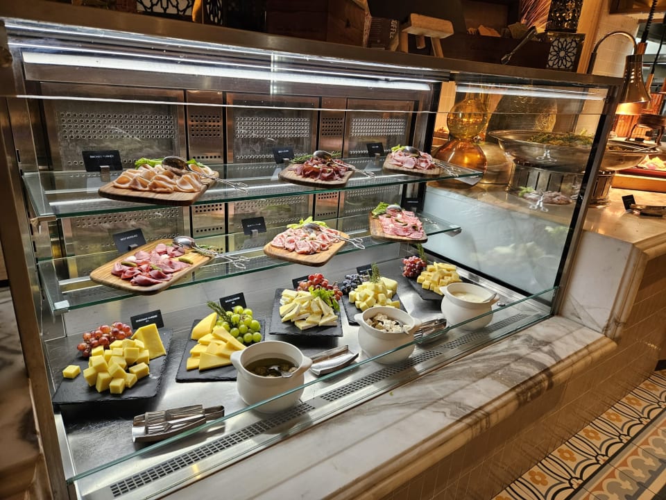 Gastro Hotel Bab Al Shams Desert Resort & Spa