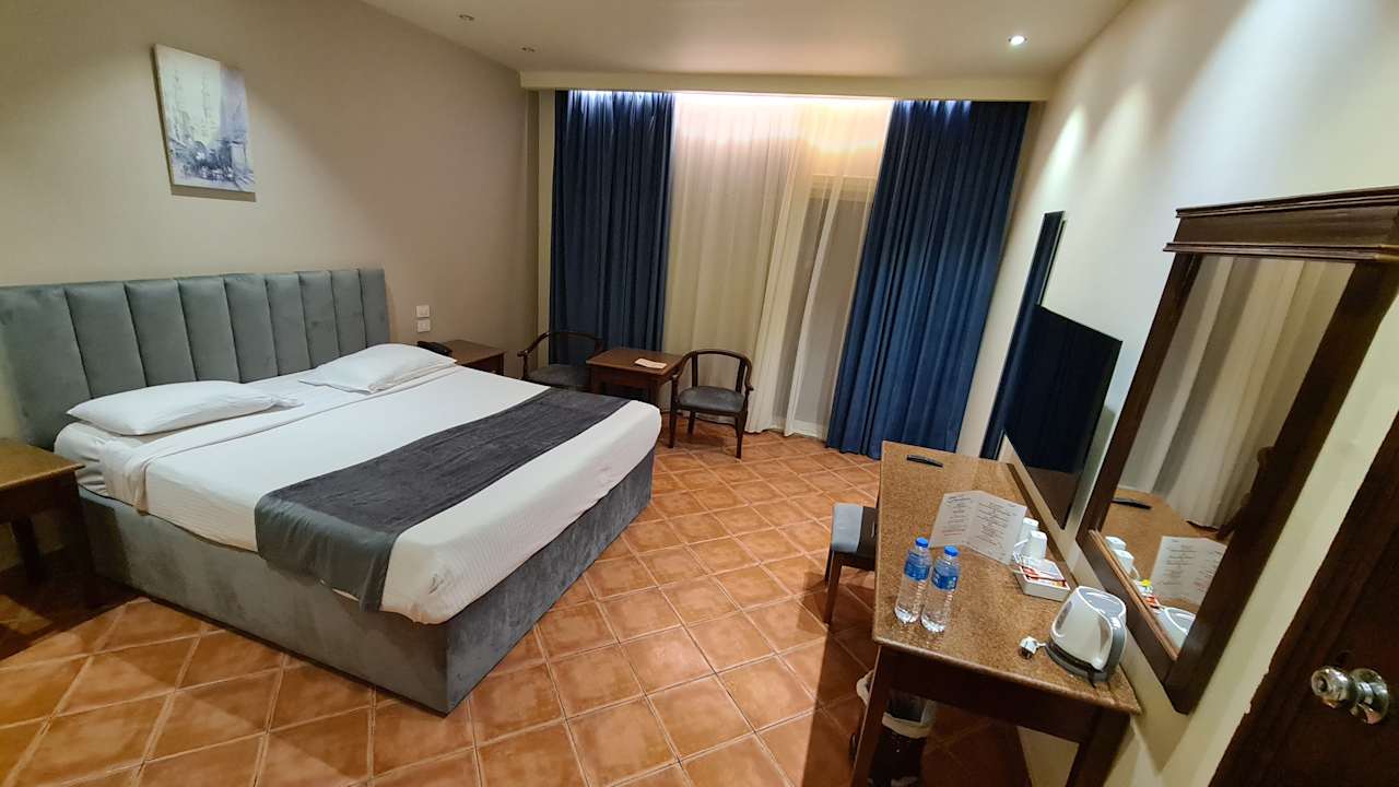 Zimmer Three Corners Sea Beach Resort