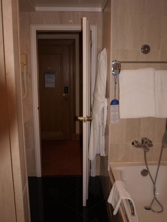 Badezimmer 328 Hotel The Cliff Bay (PortoBay)