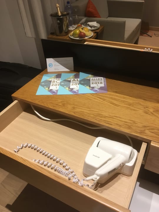 Zimmer Crystal Springs Beach Hotel