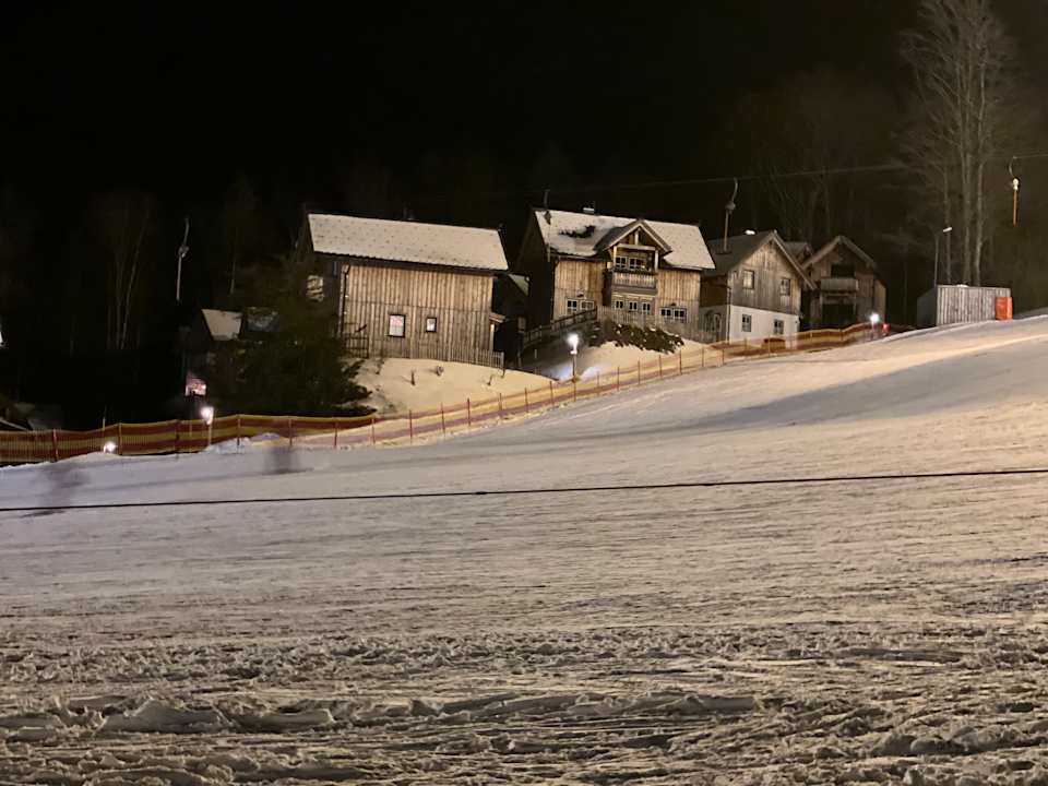Außenansicht Narzissendorf Zloam - Grundlsee