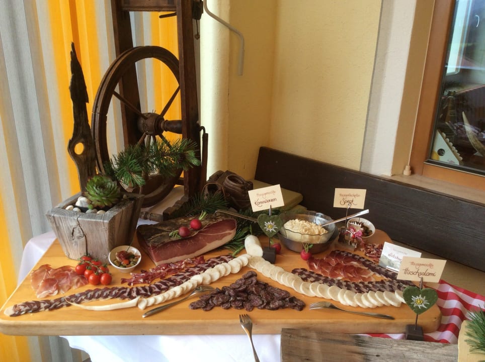 Bauernbuffet Panoramahotel Wildschütz