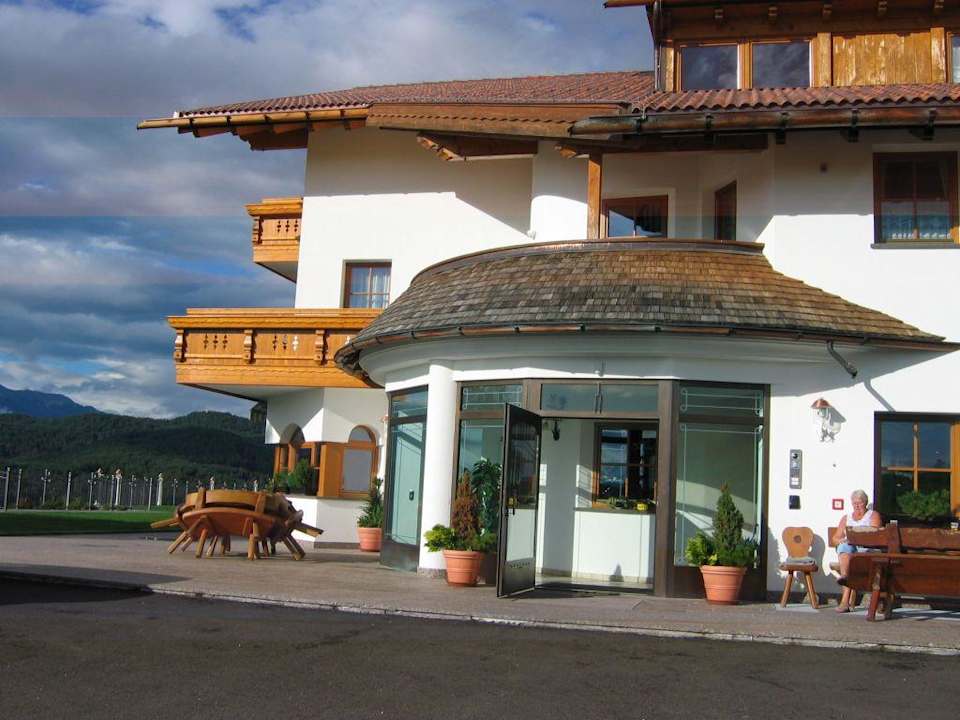 Eingang Hotel Roßlaufhof