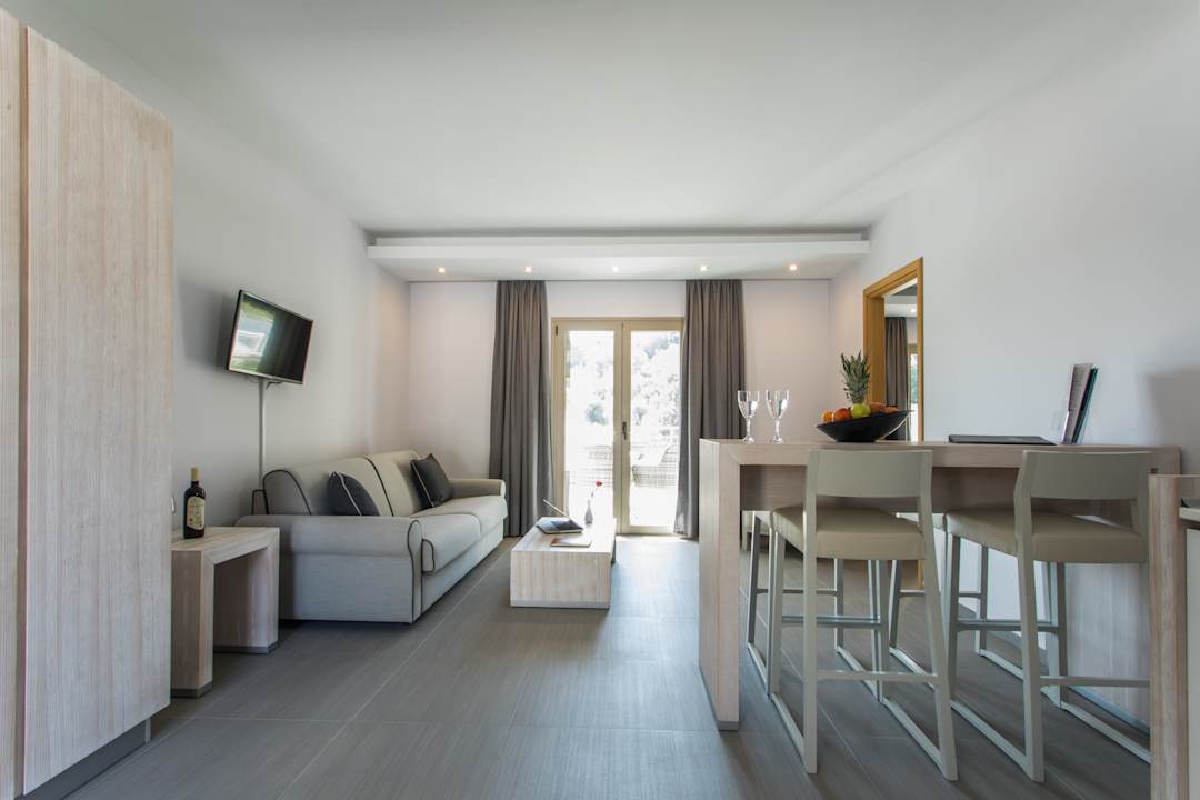 Zimmer Aqua Oliva Resort - Across Hotels & Resorts