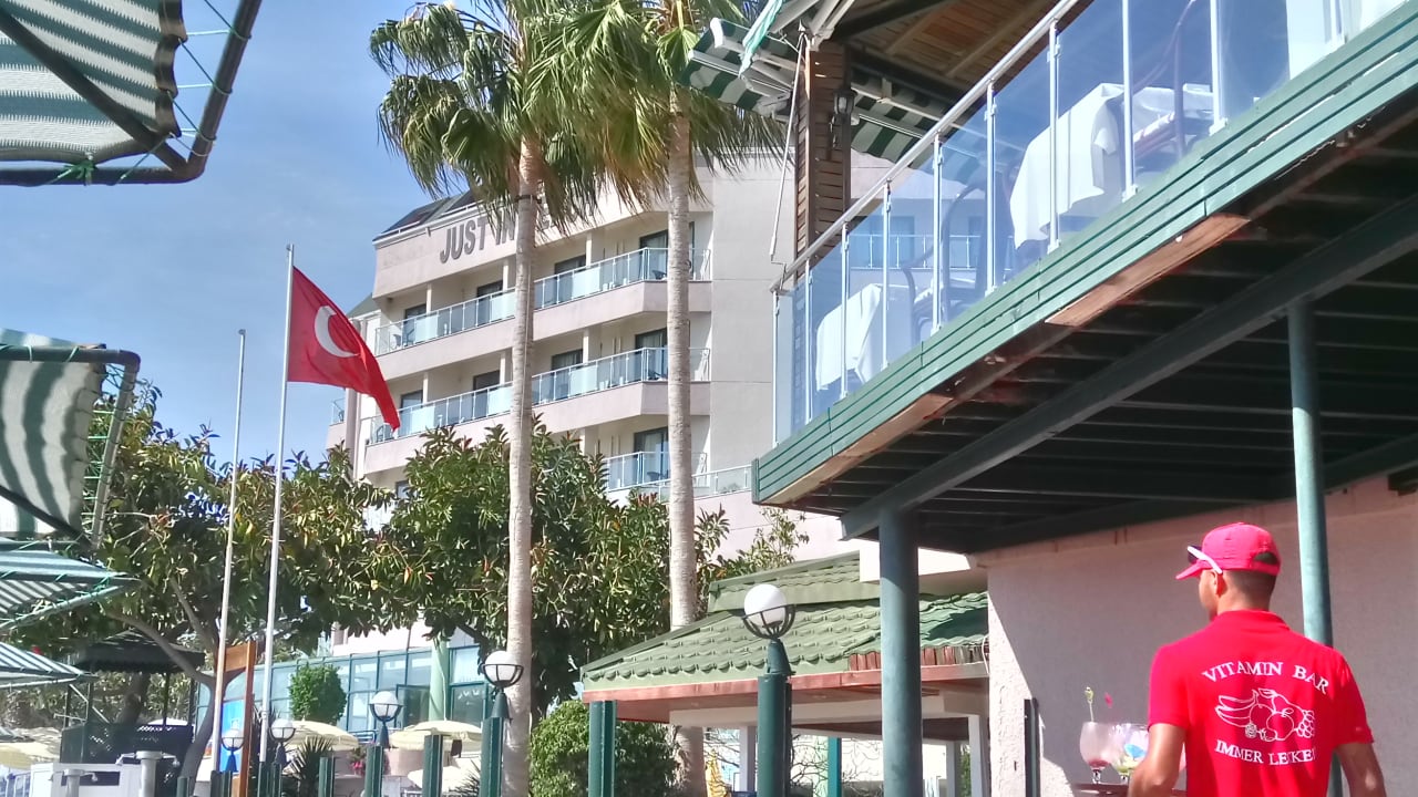 Außenansicht Aska Hotel Just in Beach