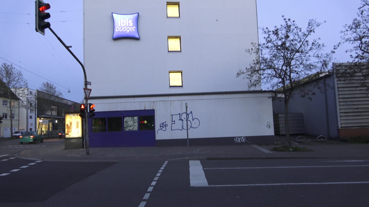 Außenansicht ibis budget Hotel Saarbrücken Ost