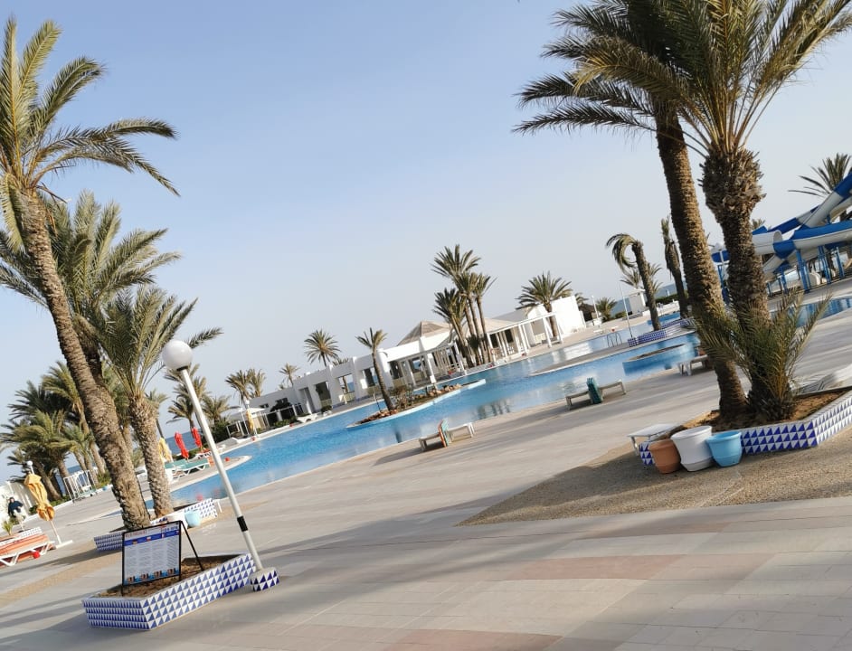 Außenansicht Hotel El Mouradi Djerba Menzel