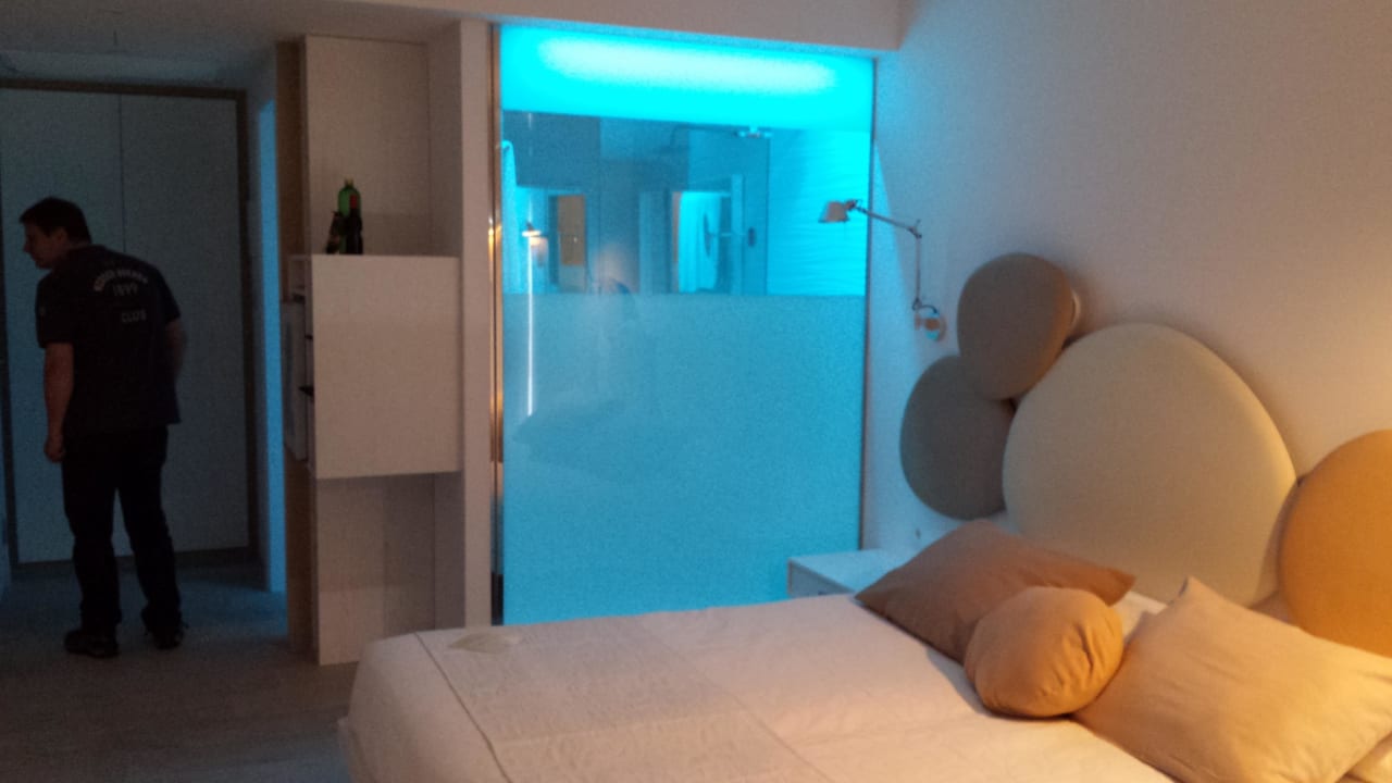 Farbspiel der Dusche Son Moll Sentits Hotel & Spa