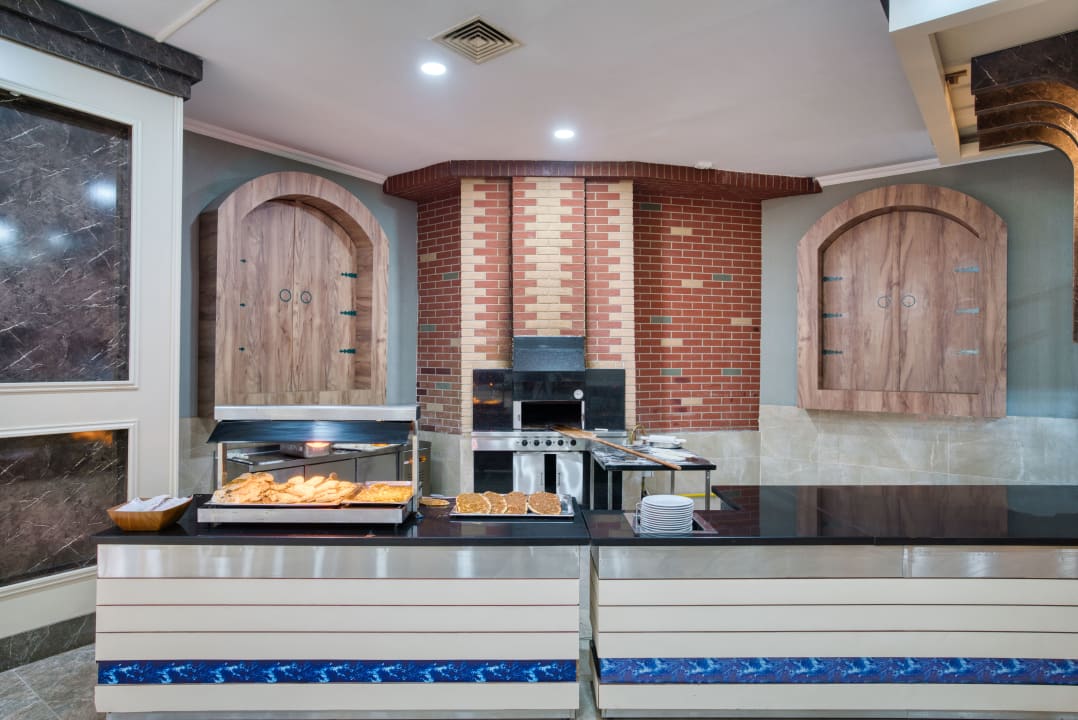 Gastro Oz Hotels Incekum Beach