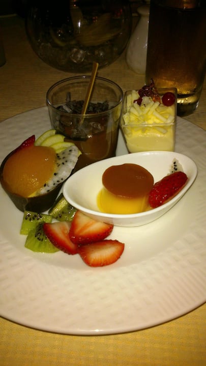 Spitzen Dessert Al Raha Beach Resort & Spa