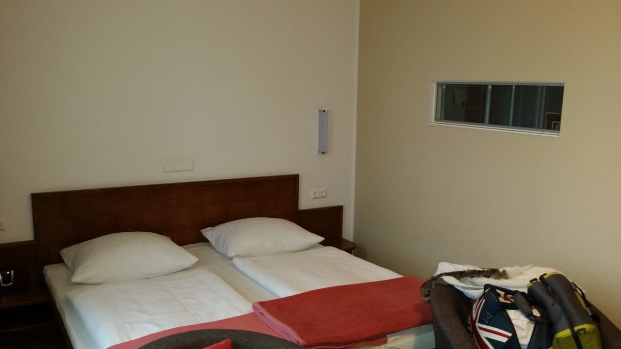 Doppelzimmer mit super Matratze.  Pension Waldfriede