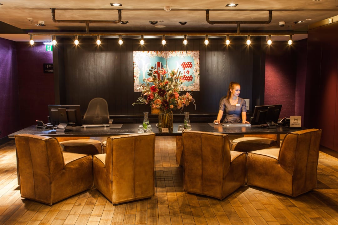 Lobby DoubleTree by Hilton Amsterdam - NDSM Wharf