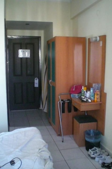 Eingangstür Hotel Aslan City Kleopatra