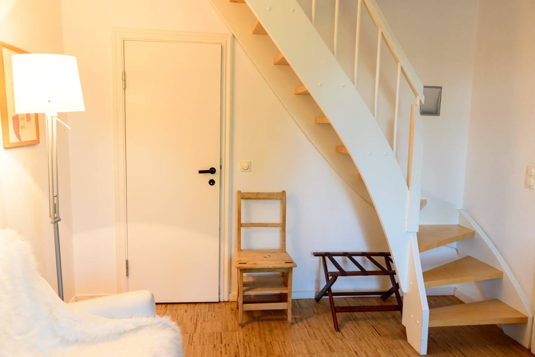 Eingang und Aufgang Seehotel am Neuklostersee