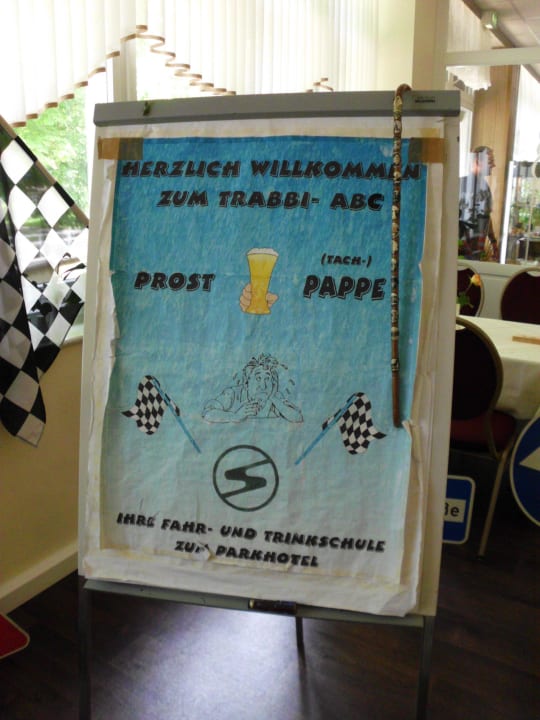 Trabbi Führerscheinprüfung Parkhotel Pretzsch