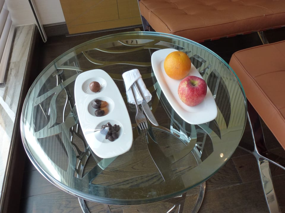 Zimmer Renaissance Lucknow Hotel