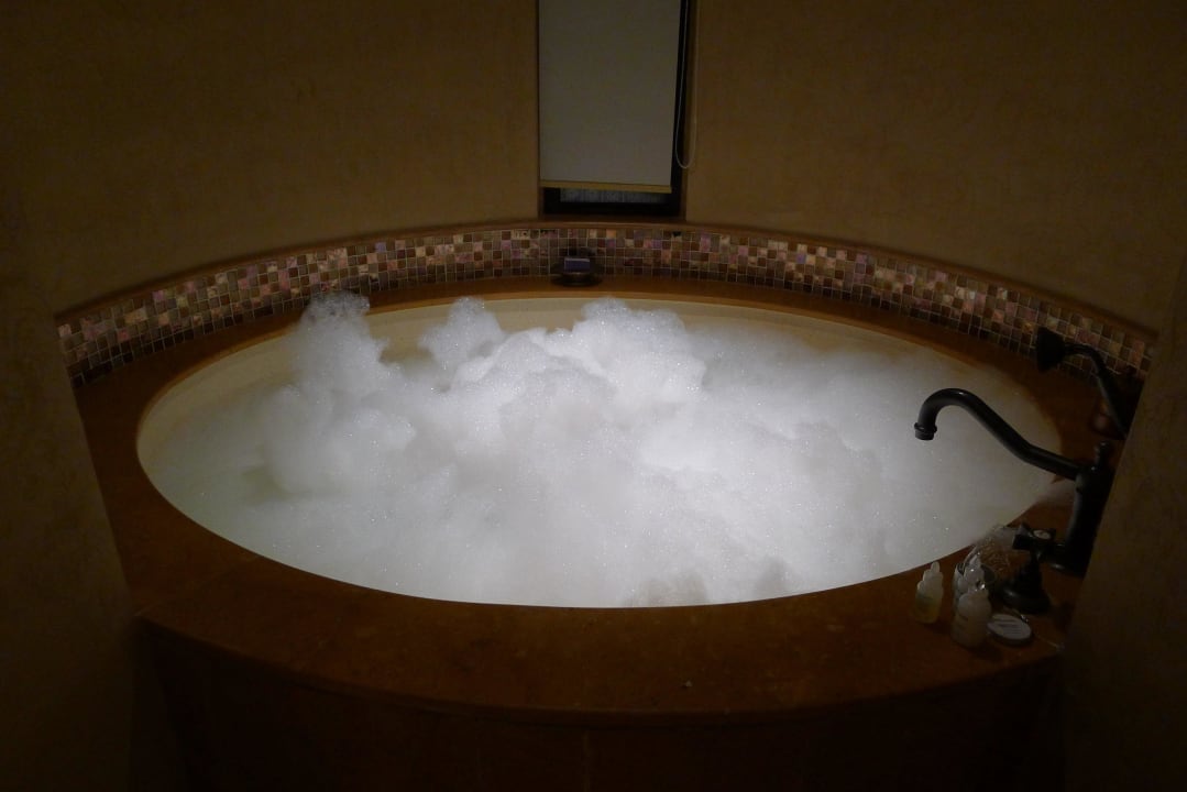 Badewanne Qasr Al Sarab Desert Resort by Anantara
