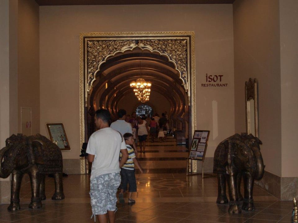 Zugang zum Hauptrestaurant Spice Hotel & Spa