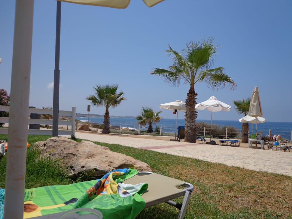 "Blick auf das Meer" Akti Beach Village Resort (Chloraka ...