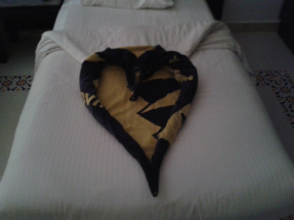 Aufmerksamkeit Pickalbatros Alf Leila Wa Leila Resort - Neverland Hurghada