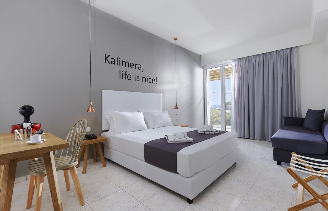 Zimmer Vasia Royal Hotel