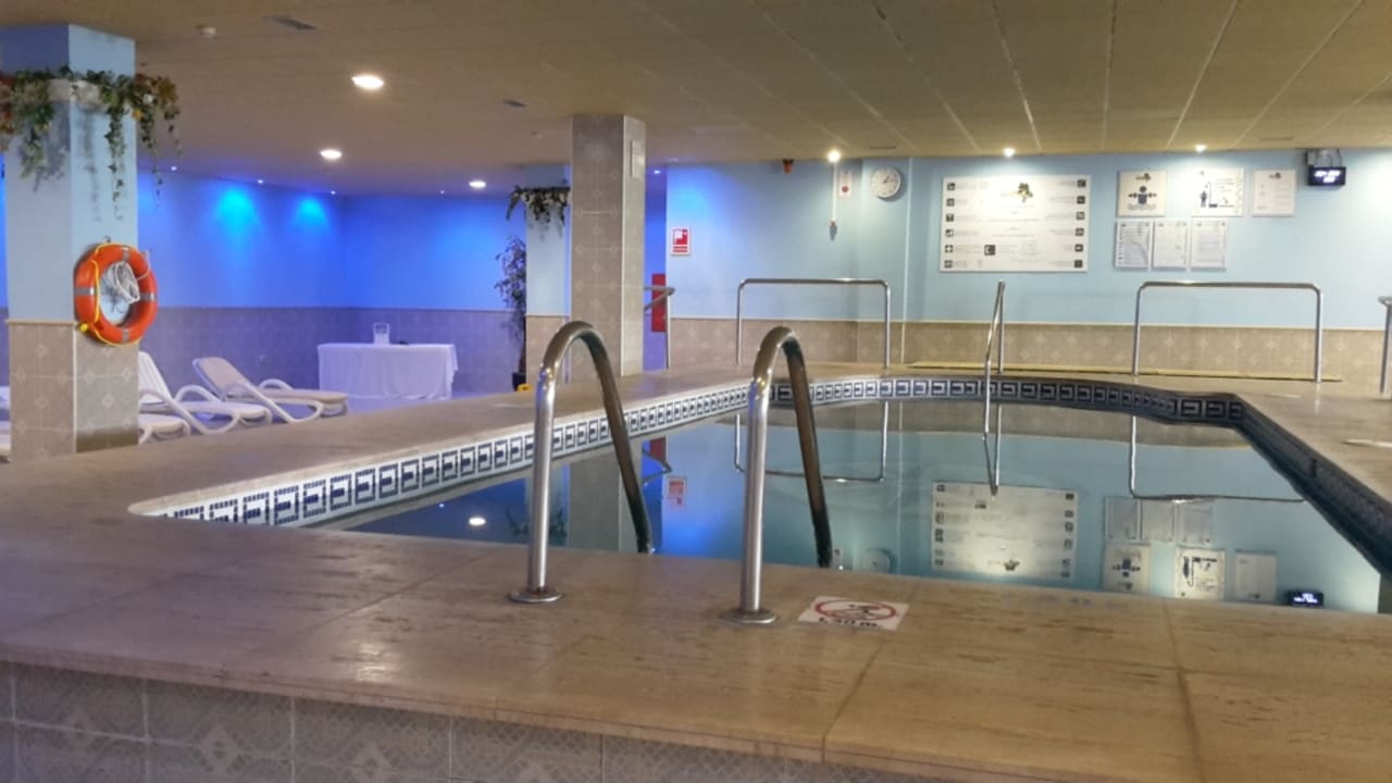 Pool Hotel Riu Garoe