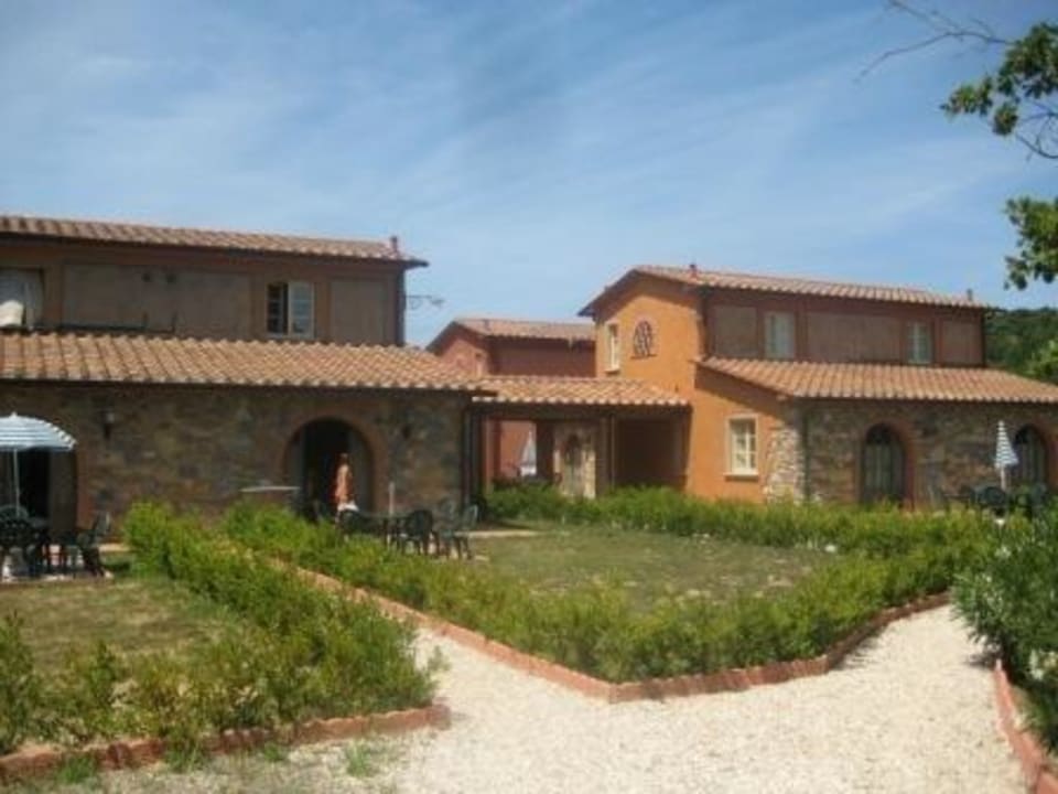 Häuser mit FeWo's Hotel Relais I Piastroni