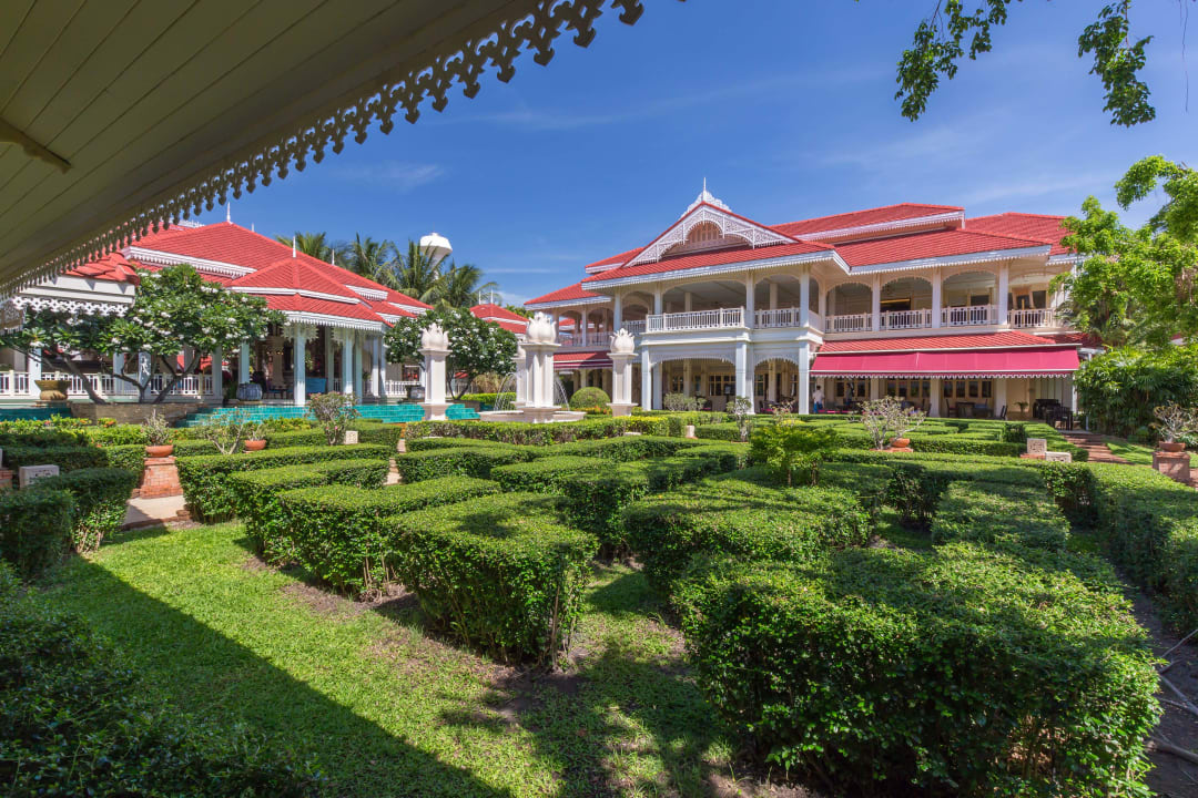 Garten Wora Bura Hua Hin Resort & Spa