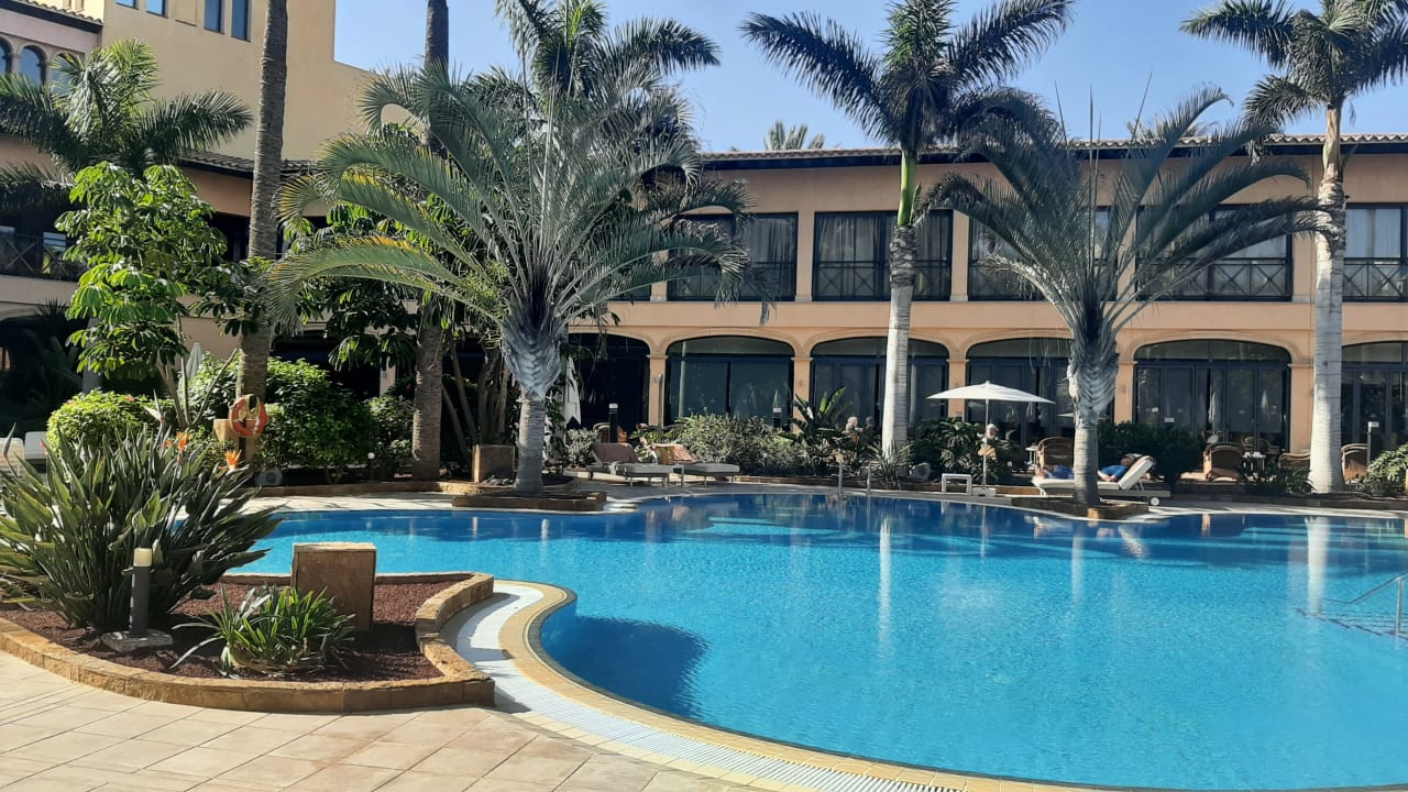 Pool Secrets Bahia Real Resort & SPA