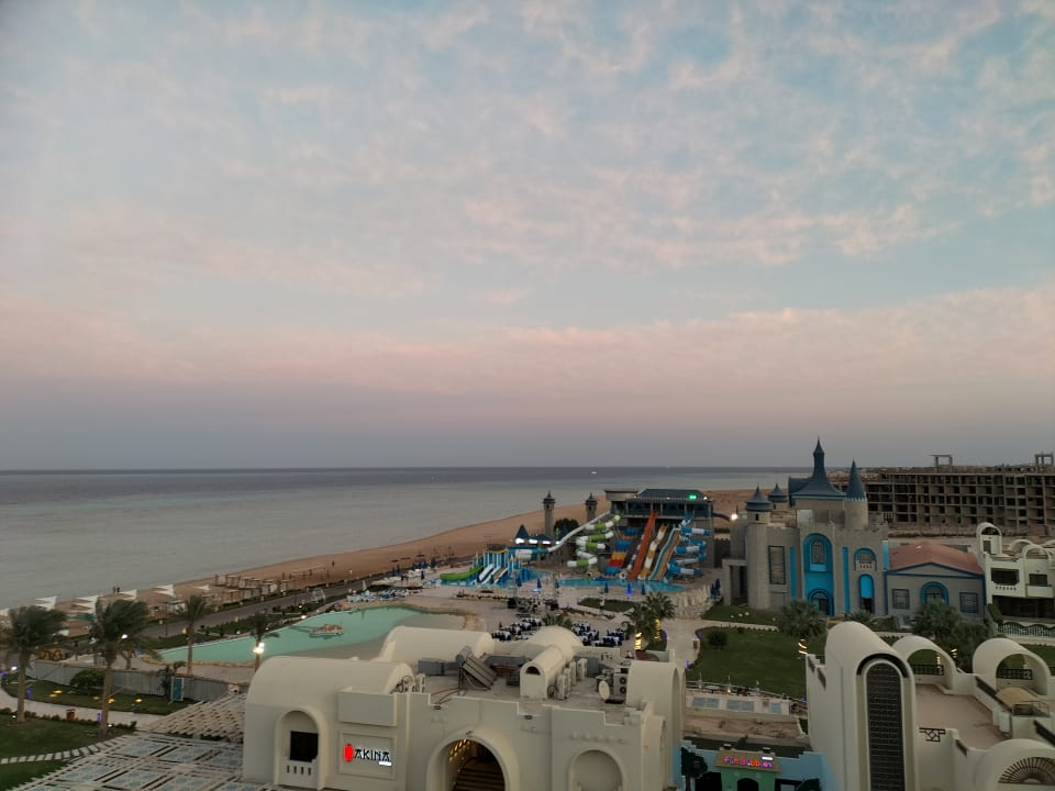 Außenansicht Gravity Hotel & Aquapark Sahl Hasheesh