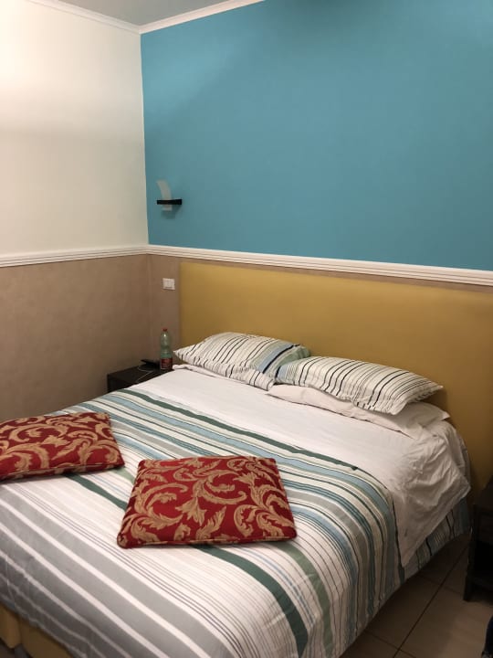 Zimmer Mocenigo Vatican Suites