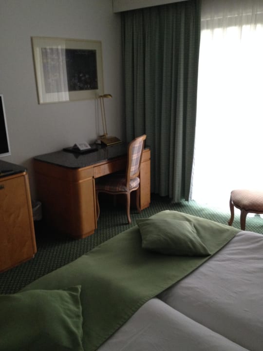 Schreibtisch Parkhotel Sonnenberg