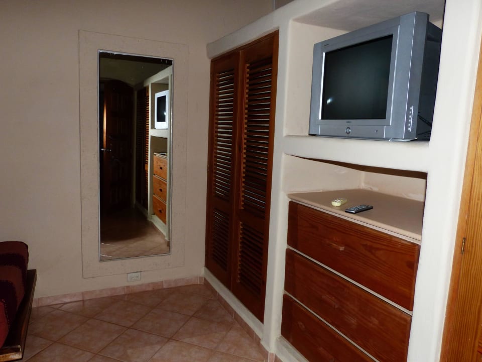 1. Schlafzimmer Hotel Alisei