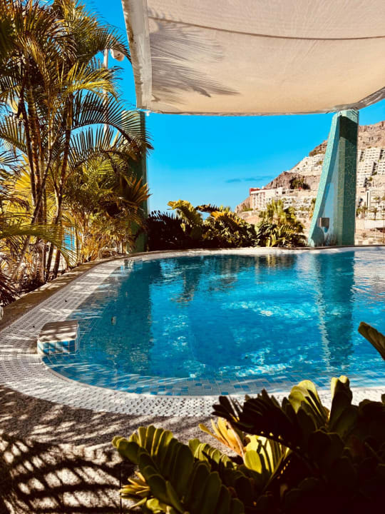 Pool Apartments Curasol