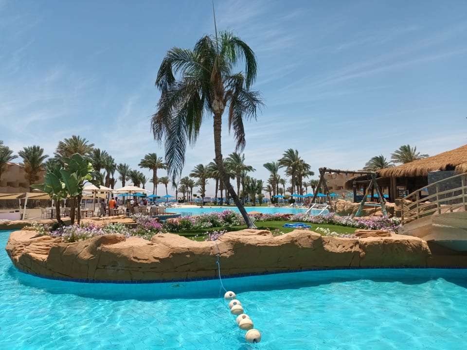 Pool Pyramisa Beach Resort Sahl Hasheesh