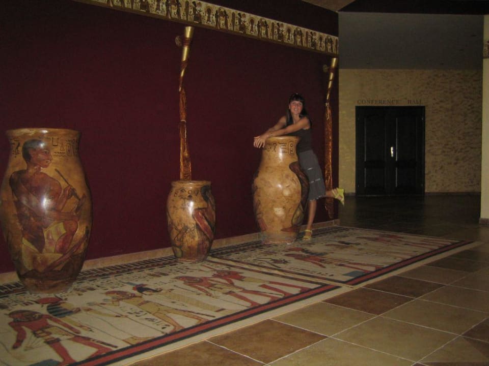 Sehr dekorativ in der zweiten Etage HI Hotels Imperial Resort