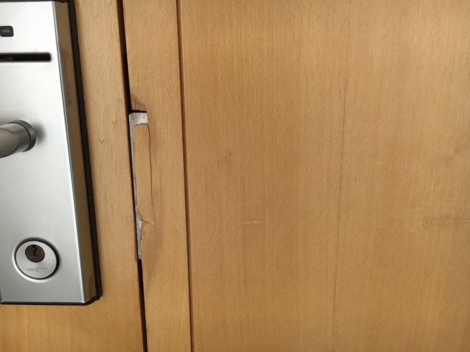 Eingangstür Occidental Faro