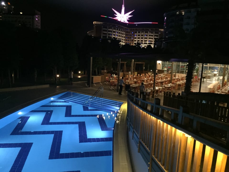 Pool Saturn Palace Resort Hotel